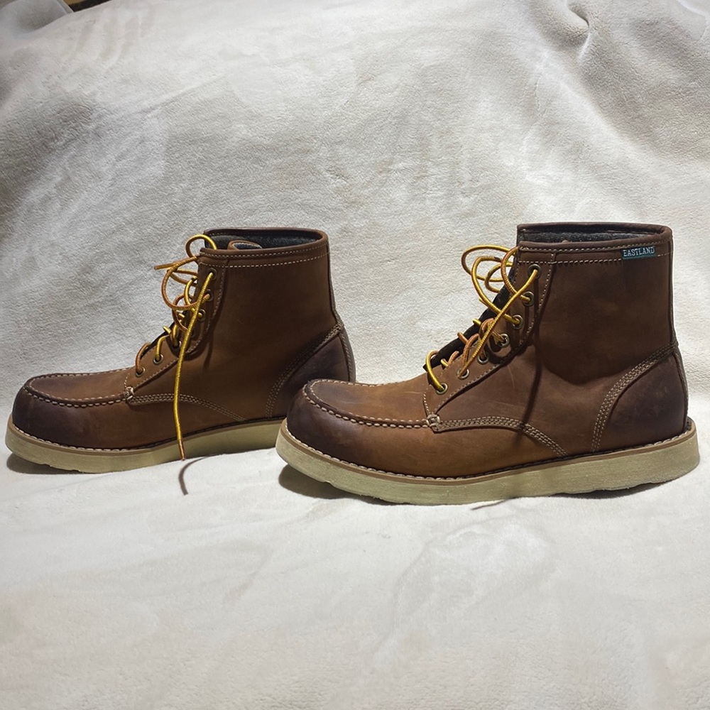Eastland Lumber Up Boots EUC